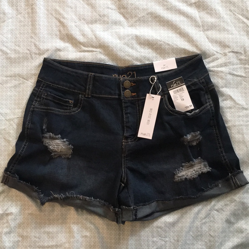 rue21–Mid rise midi short